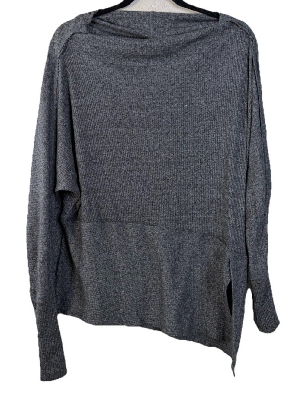 We The Free Large Gray Lightweight Thermal Knit Boat Neck Asymmetrical Top EUC